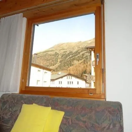 Chesa Curtin Apartment Pontresina
